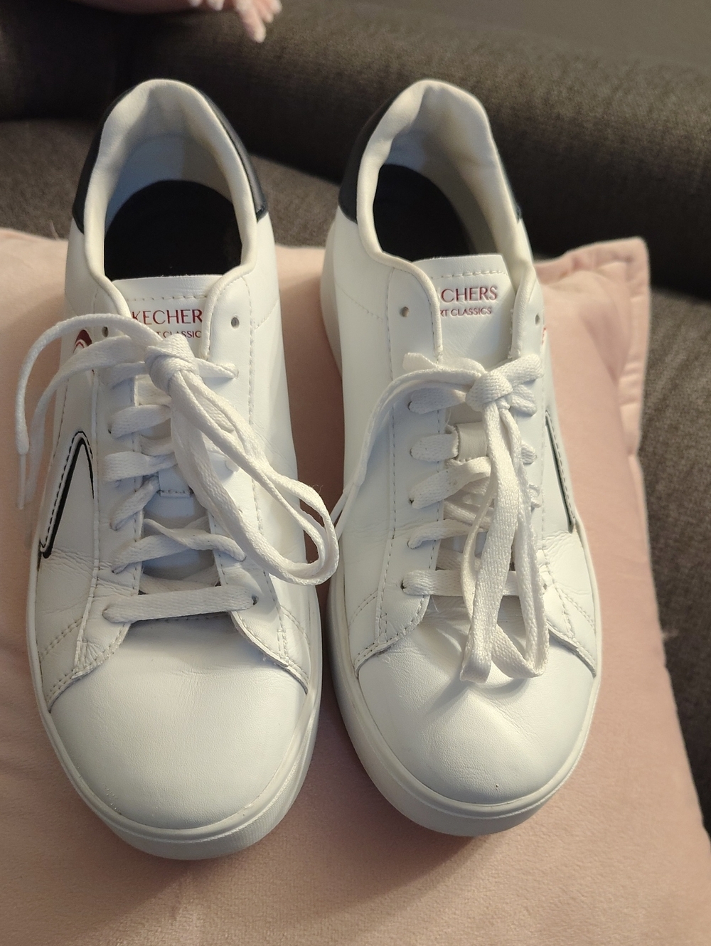 Skechers White and Black Low-Top Lace-Up Sneakers for Women